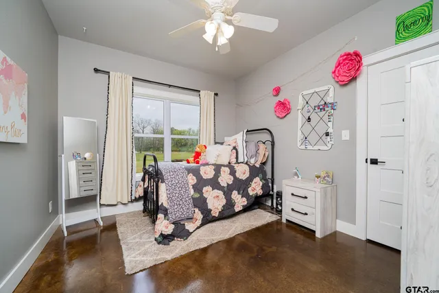 $879,900 | 3382 County Road 4990, Winnsboro, TX 75494