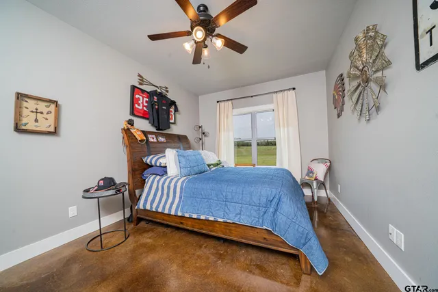 $879,900 | 3382 County Road 4990, Winnsboro, TX 75494