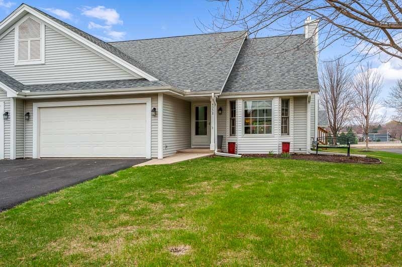4352 Sunset Terrace Loves Park, IL 61111 - Photo 3 of 47
