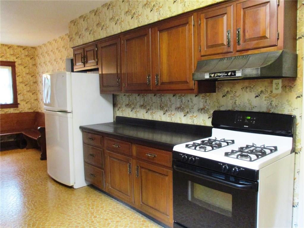402 Cascade Road Pittsburgh, PA 15221 - Photo 9 of 11 Gallery Image 9