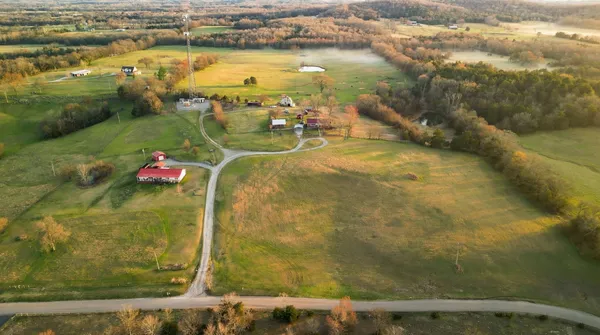$1,045,000 | 171 Uselton Road, Shelbyville, TN 37160