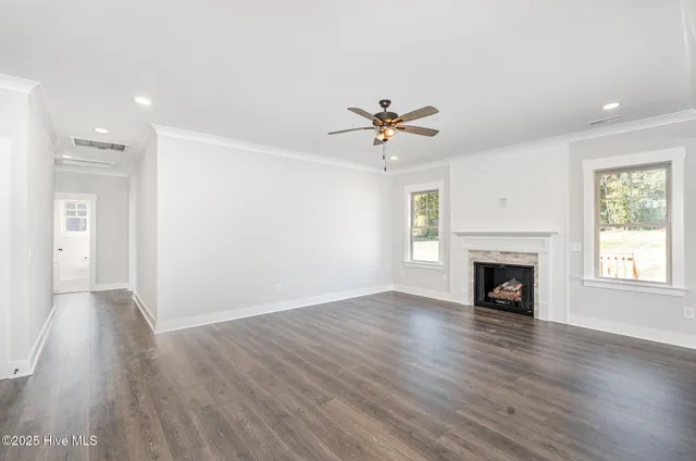 $364,900 | 201 Tee Drive, Selma, NC 27576