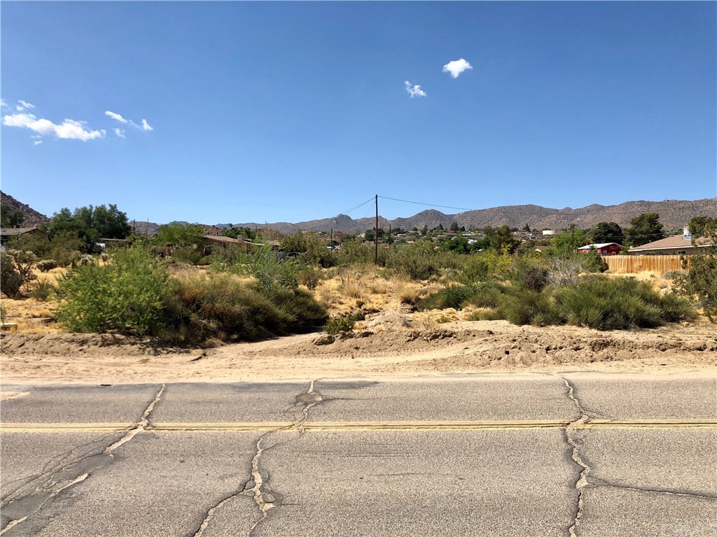 61873 Desert Air Road Joshua Tree, CA 92252 - Photo 1 of 1 Gallery Image 1