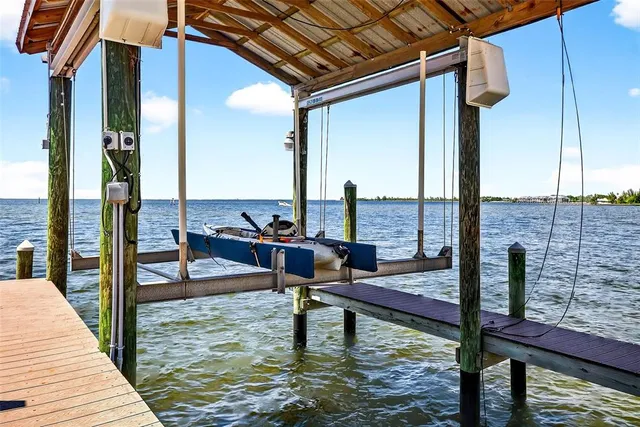 a view of an outdoor sitting space