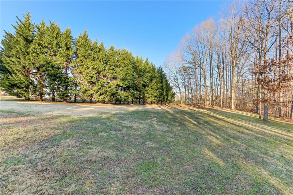 300 Vernon Road Reidsville, NC 27320 - Photo 20 of 22