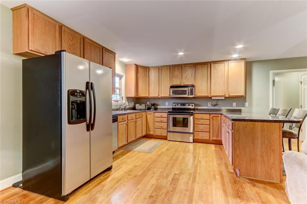300 Vernon Road Reidsville, NC 27320 - Photo 6 of 22