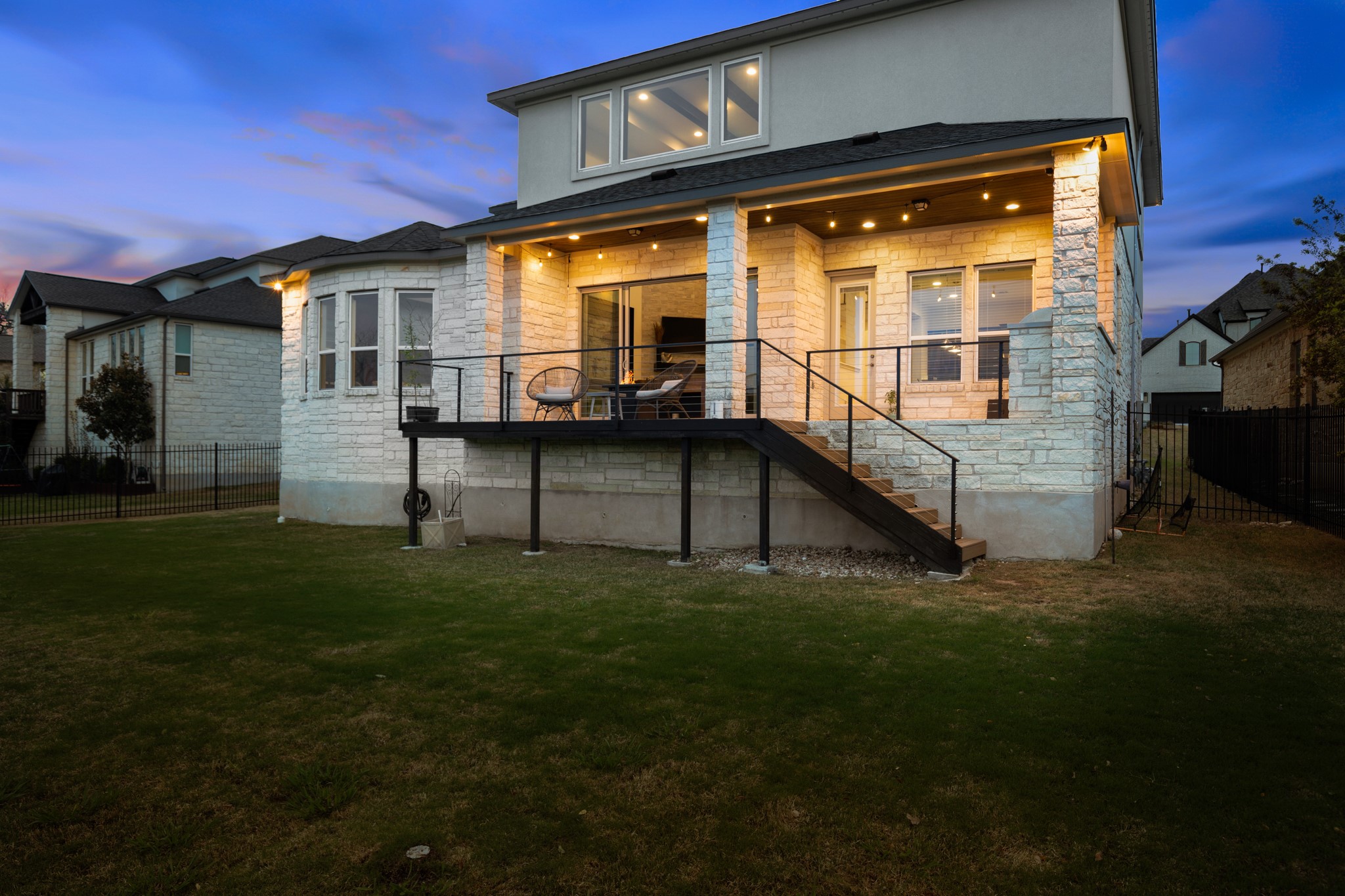330 Cistern Way Austin, TX 78737 - Photo 37 of 40 a view of house with backyard