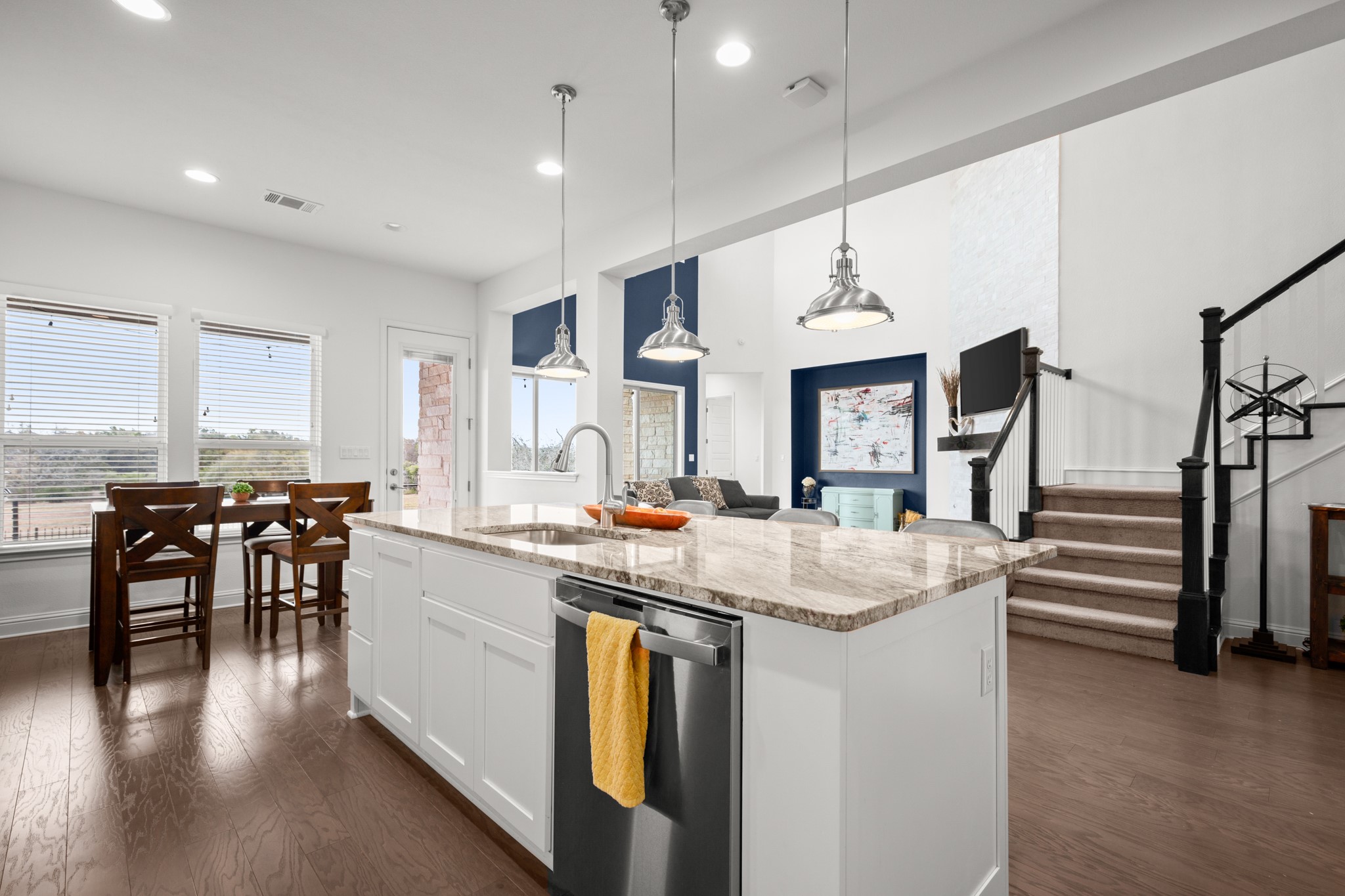 330 Cistern Way Austin, TX 78737 - Photo 10 of 40 a kitchen with lots of counter top space