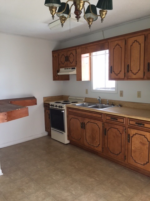138 Cochran Road Clemson, SC 29631 - Photo 3 of 6 Gallery Image 3