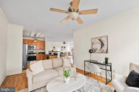 $475,000 | 11565 Cavalier Landing Court, Unit 202, Fairfax, VA 22030