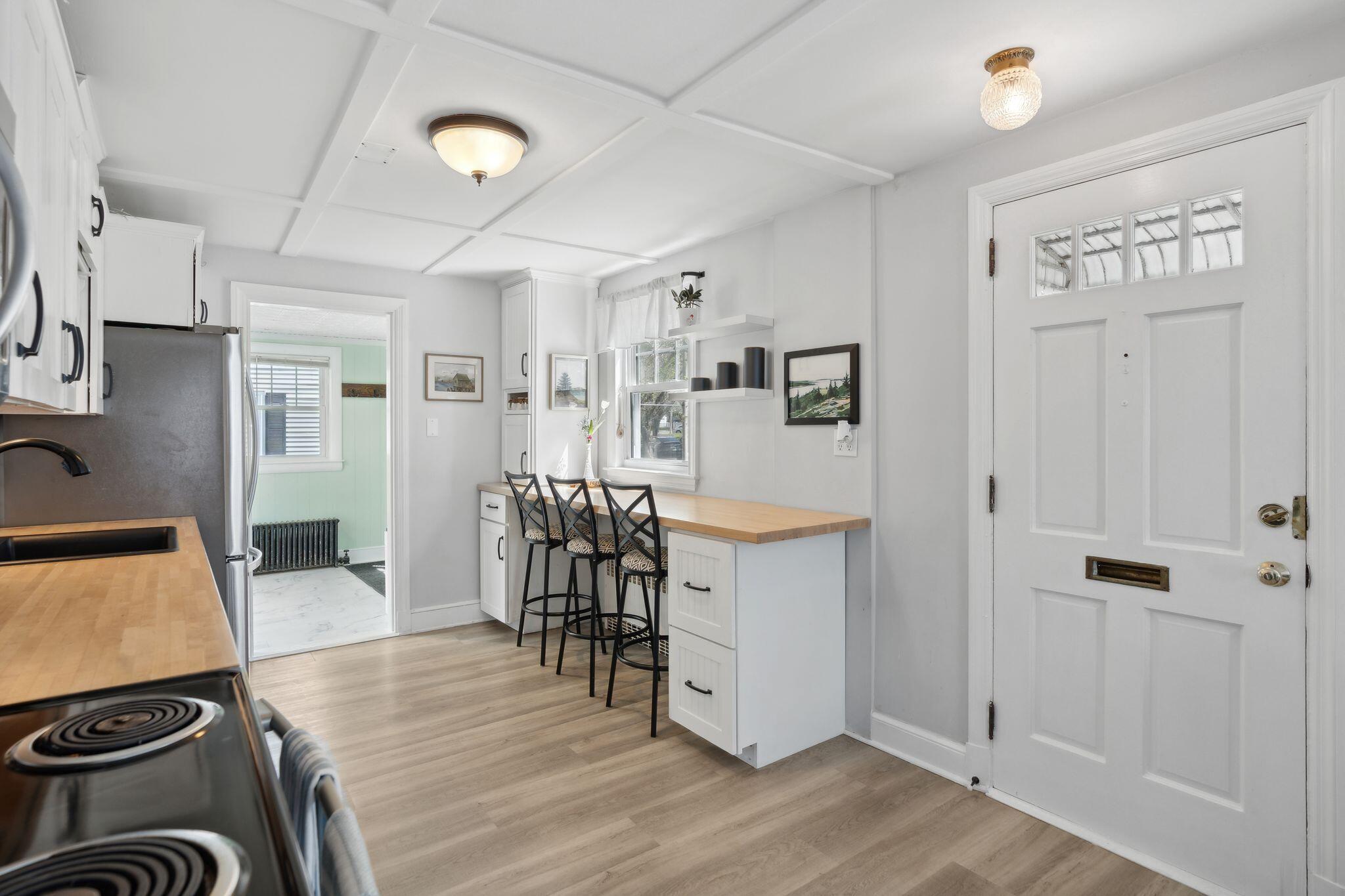 18 Brook Road Portland, ME 04103 - Photo 9 of 30 15_DSC04577
