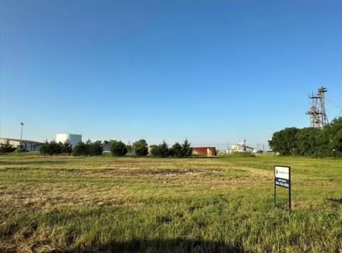 $58,500 | 521 West Oak Street, Gunter, TX 75058