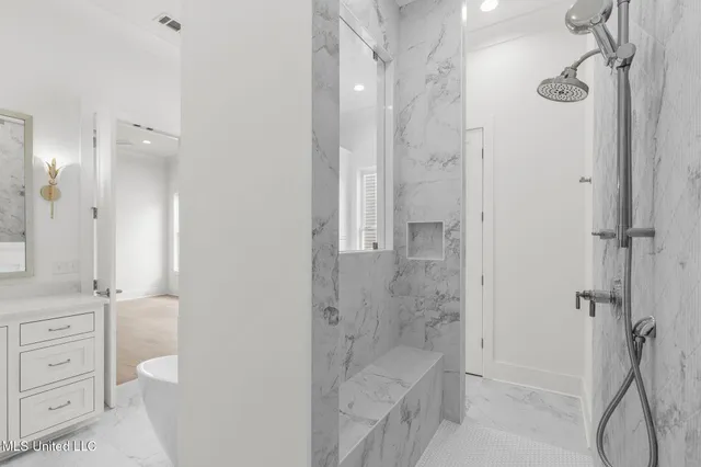 $999,990 | 105 Prytania Street, Madison, MS 39110