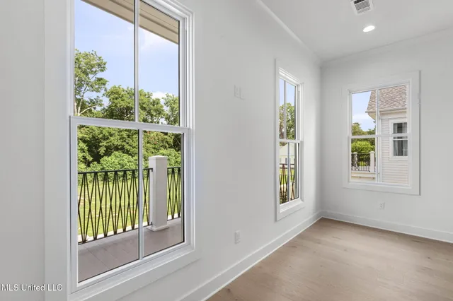 $999,990 | 105 Prytania Street, Madison, MS 39110