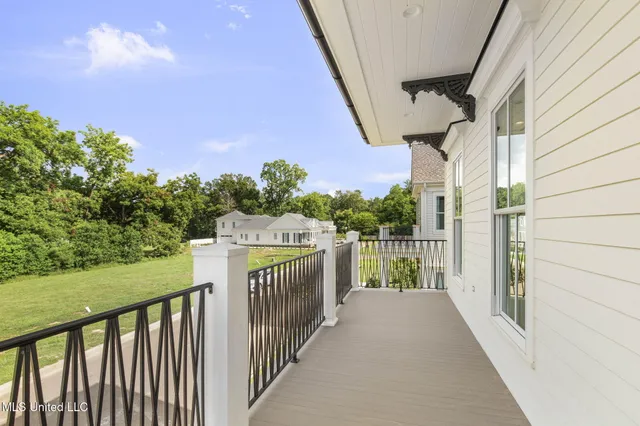 $999,990 | 105 Prytania Street, Madison, MS 39110