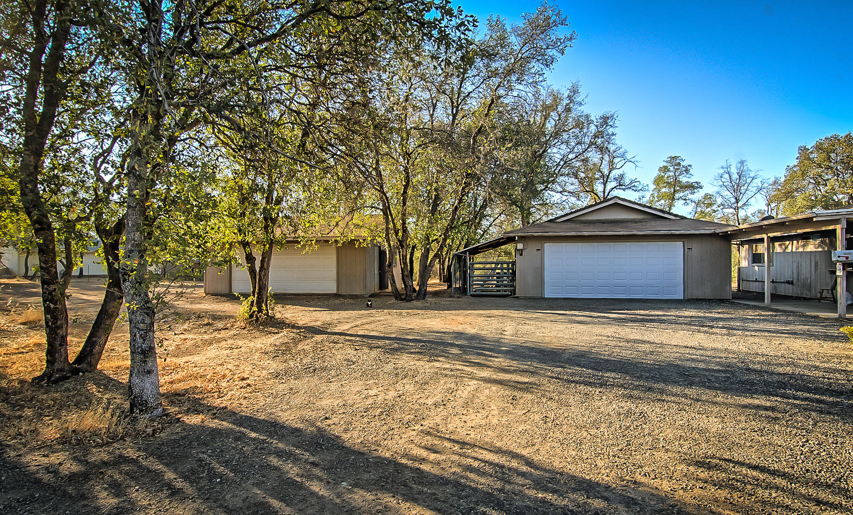 21185 Boyle Road Redding, CA 96003 - Photo 4 of 37 boyle-103