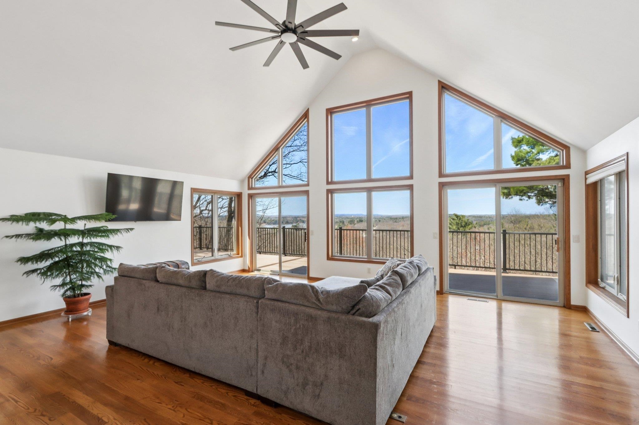 54 Lookout Wisconsin Dells, WI 53965 - Photo 23 of 68