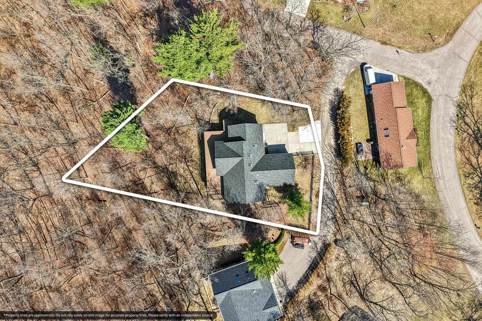 54 Lookout Wisconsin Dells, WI 53965 - Photo 7 of 68