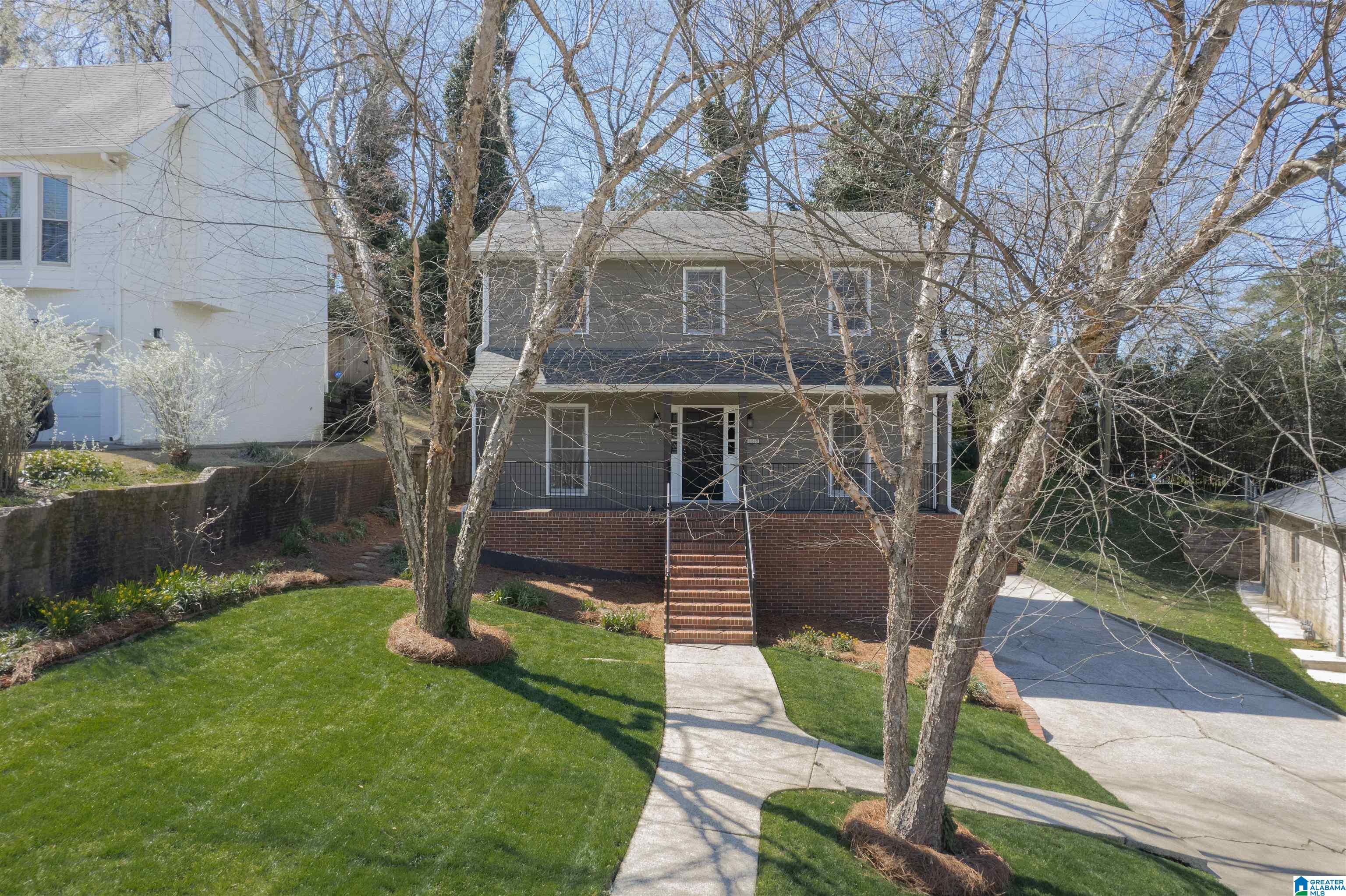 888 Mountain Ridge Drive Birmingham, AL 35209 - Photo 1 of 40