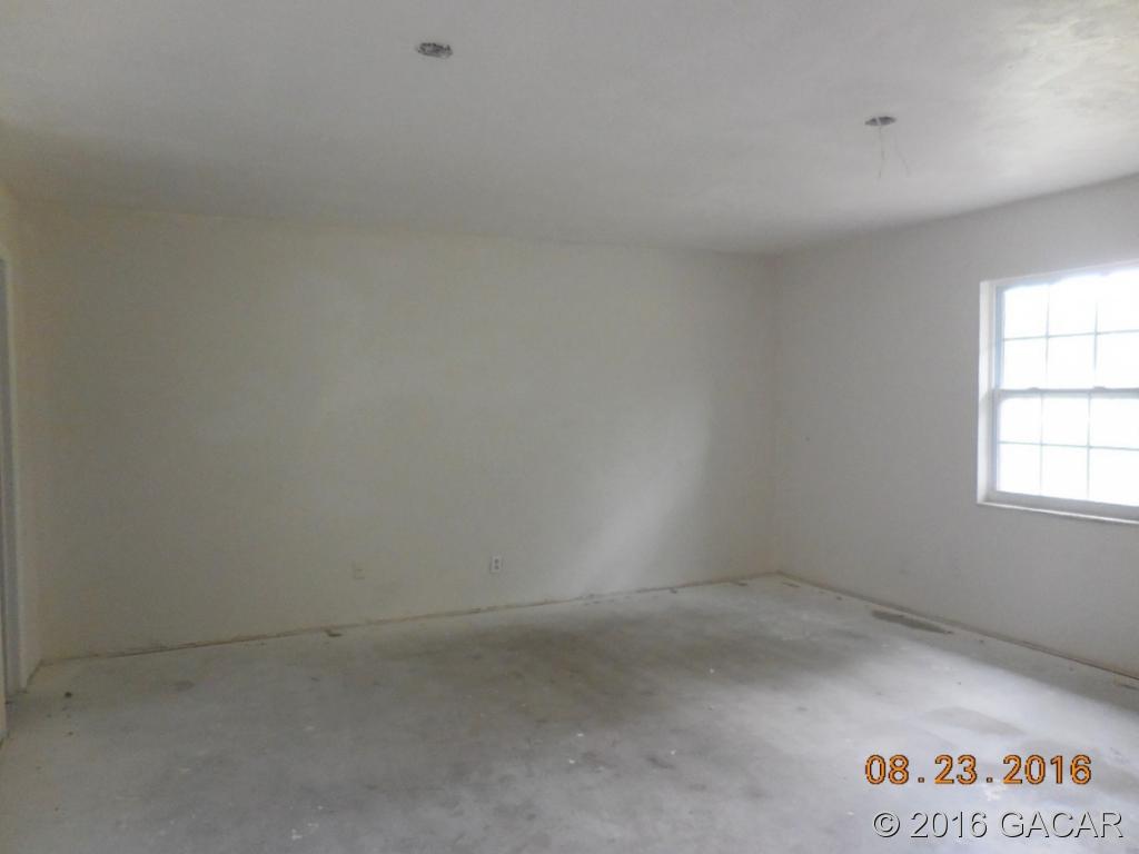 12503 Southwest Archer Road Archer, FL 32618 - Photo 6 of 11 Gallery Image 6