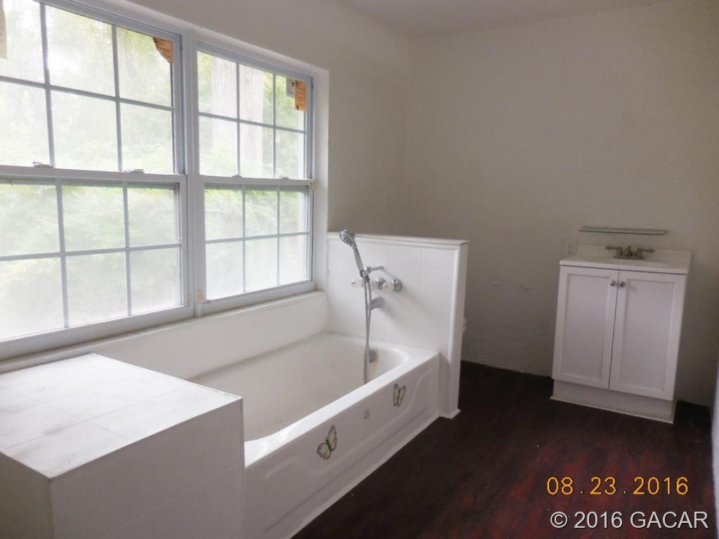 12503 Southwest Archer Road Archer, FL 32618 - Photo 7 of 11 Gallery Image 7
