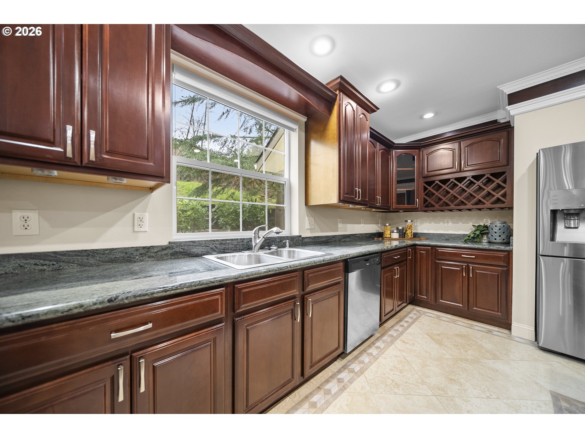 1407 Southwest Walters Drive Gresham, OR 97080 - Photo 7 of 38