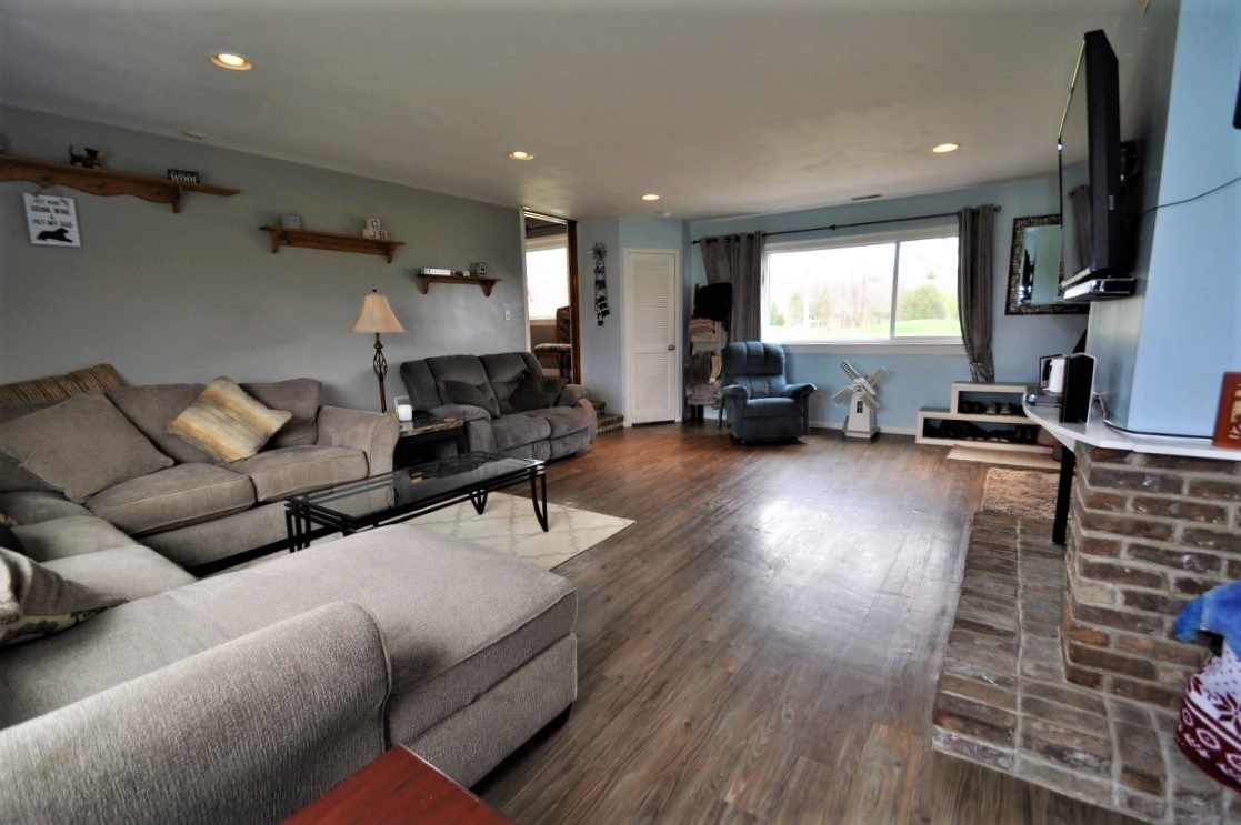 506 Badiac Road Fort Wayne, IN 46845 - Photo 5 of 25 Gallery Image 5