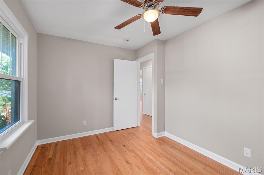 907 Edgar Road St. Louis, MO 63119 - Photo 13 of 34