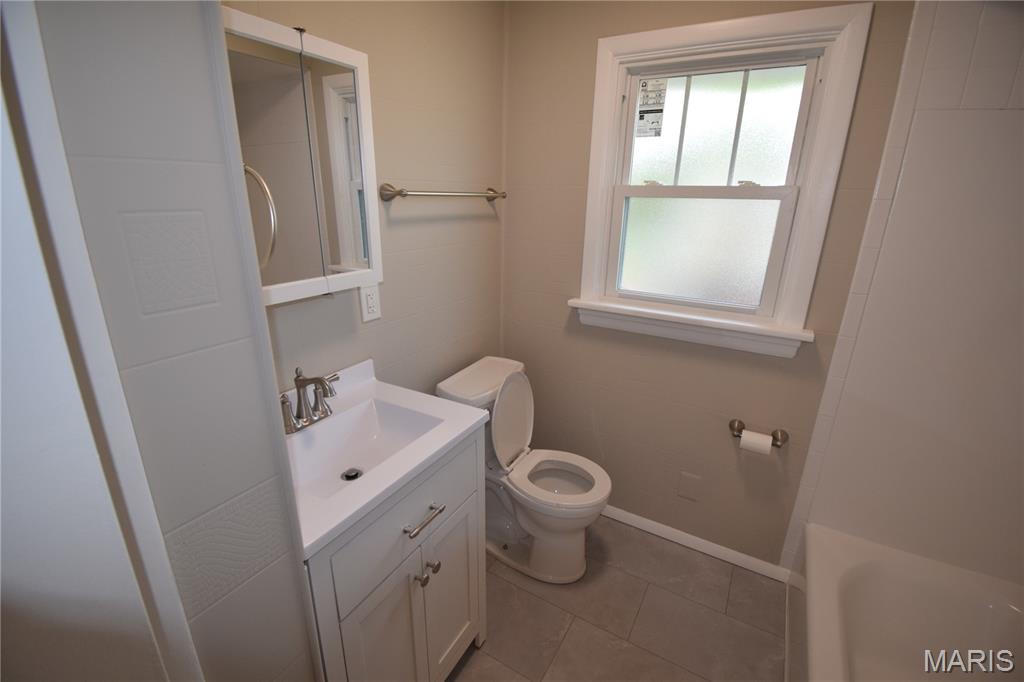 907 Edgar Road St. Louis, MO 63119 - Photo 15 of 34