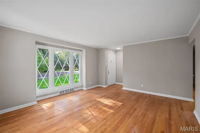 $289,000 | 907 Edgar Road, St. Louis, MO 63119