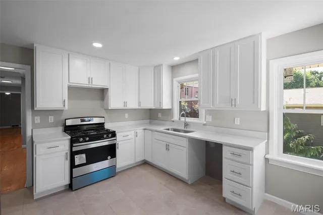 $289,000 | 907 Edgar Road, St. Louis, MO 63119