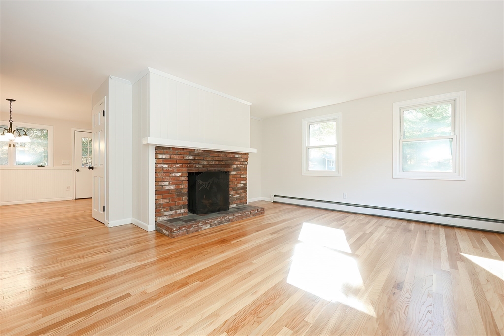 70 Martin Road Douglas, MA 01516 - Photo 5 of 27 Gallery Image 5