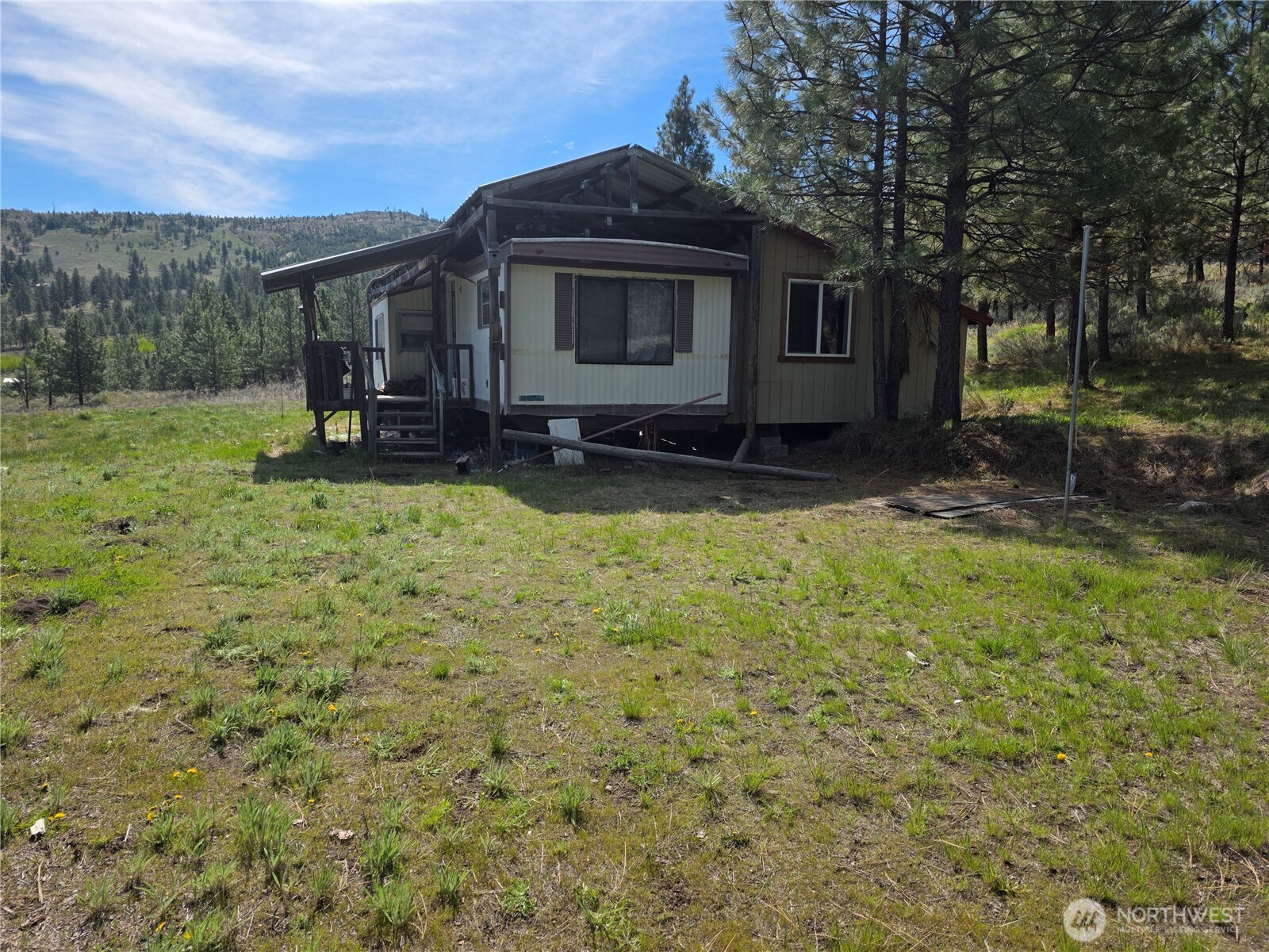 144 Reevas Basin Road Tonasket, WA 98855 - Photo 8 of 21