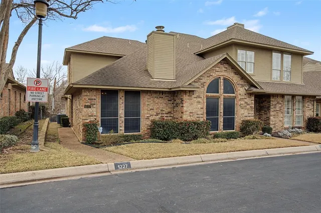 $359,000 | 1227 Wooded Trail, Hurst, TX 76053