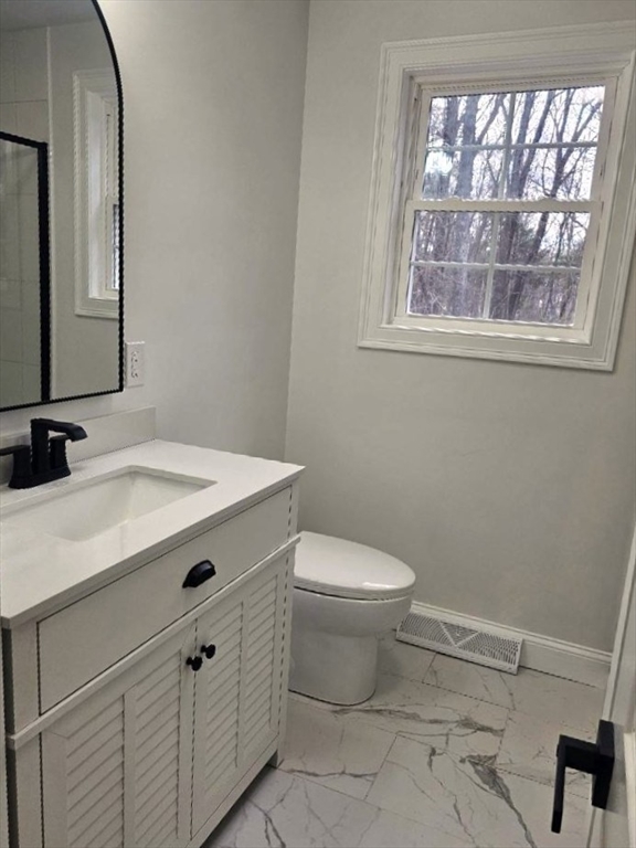 1094 Glebe Street Taunton, MA 02780 - Photo 8 of 15