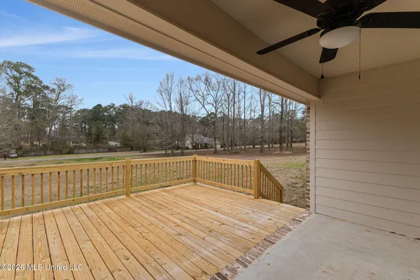 $254,900 | 15 Briar Creek Circle, Laurel, MS 39440