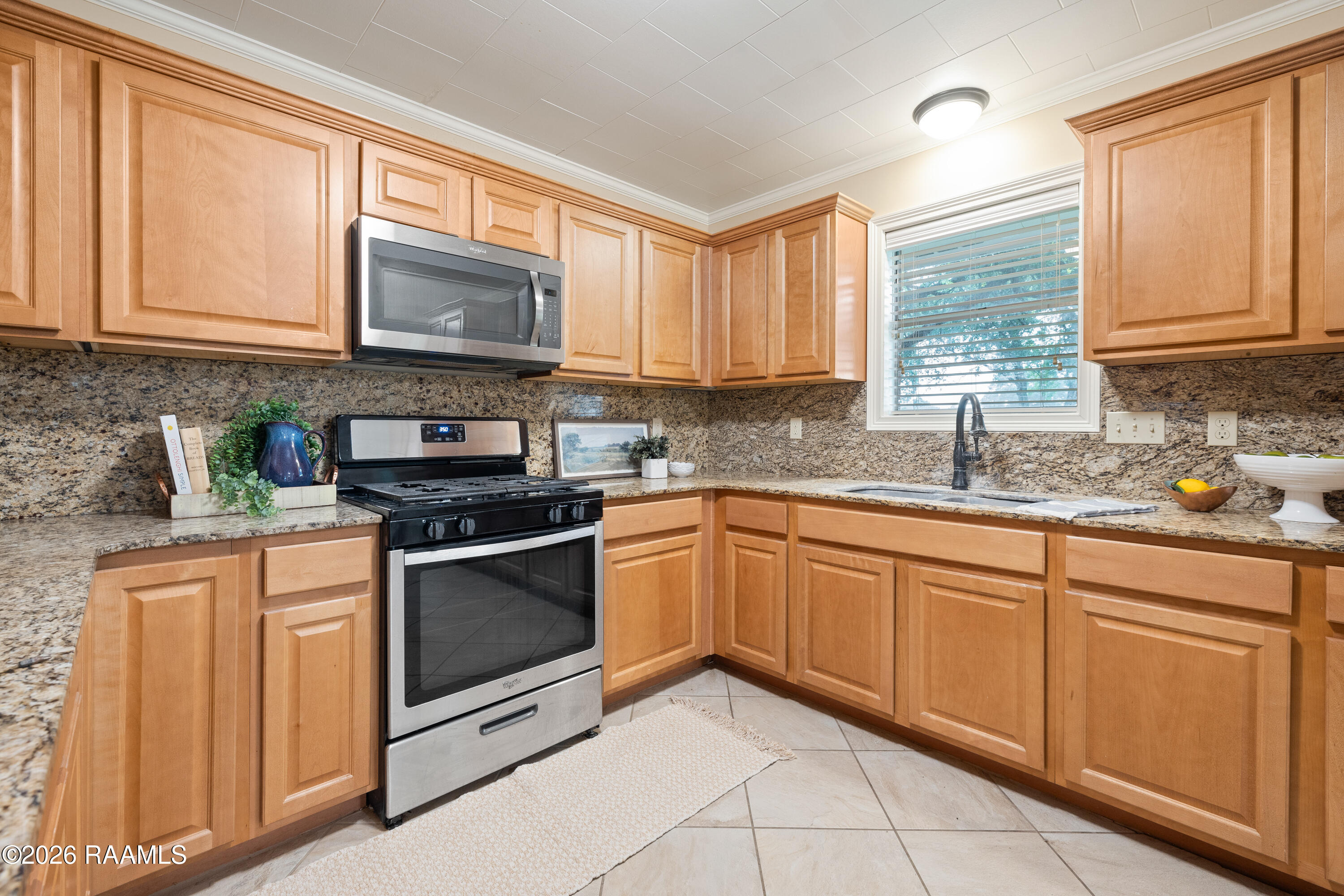 206 Paul Boudreaux Road Lafayette, LA 70506 - Photo 10 of 33 Paul Arceneaux-11