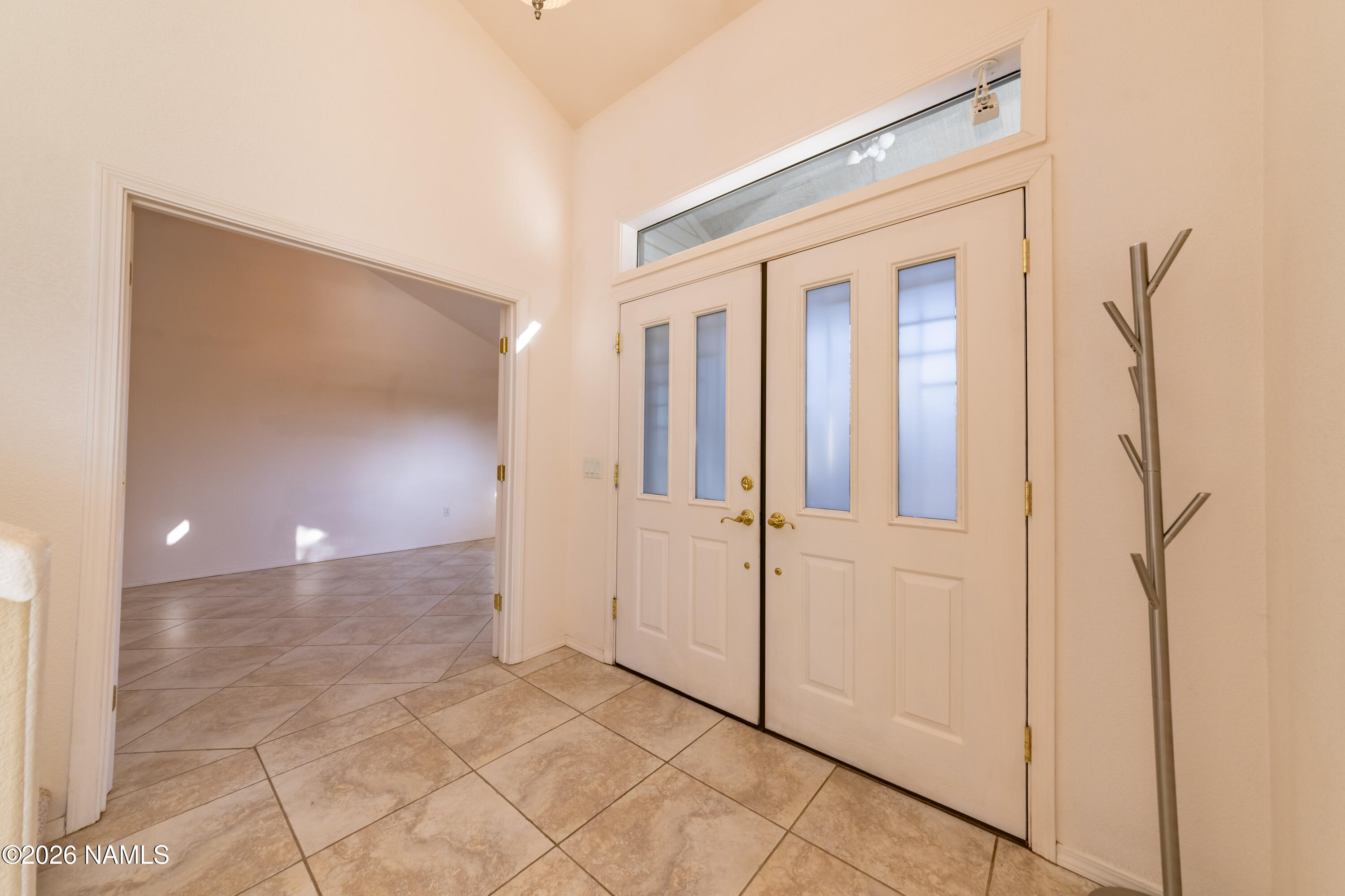 6875 Will O' Pete Road Flagstaff, AZ 86004 - Photo 8 of 43 a view of a hallway