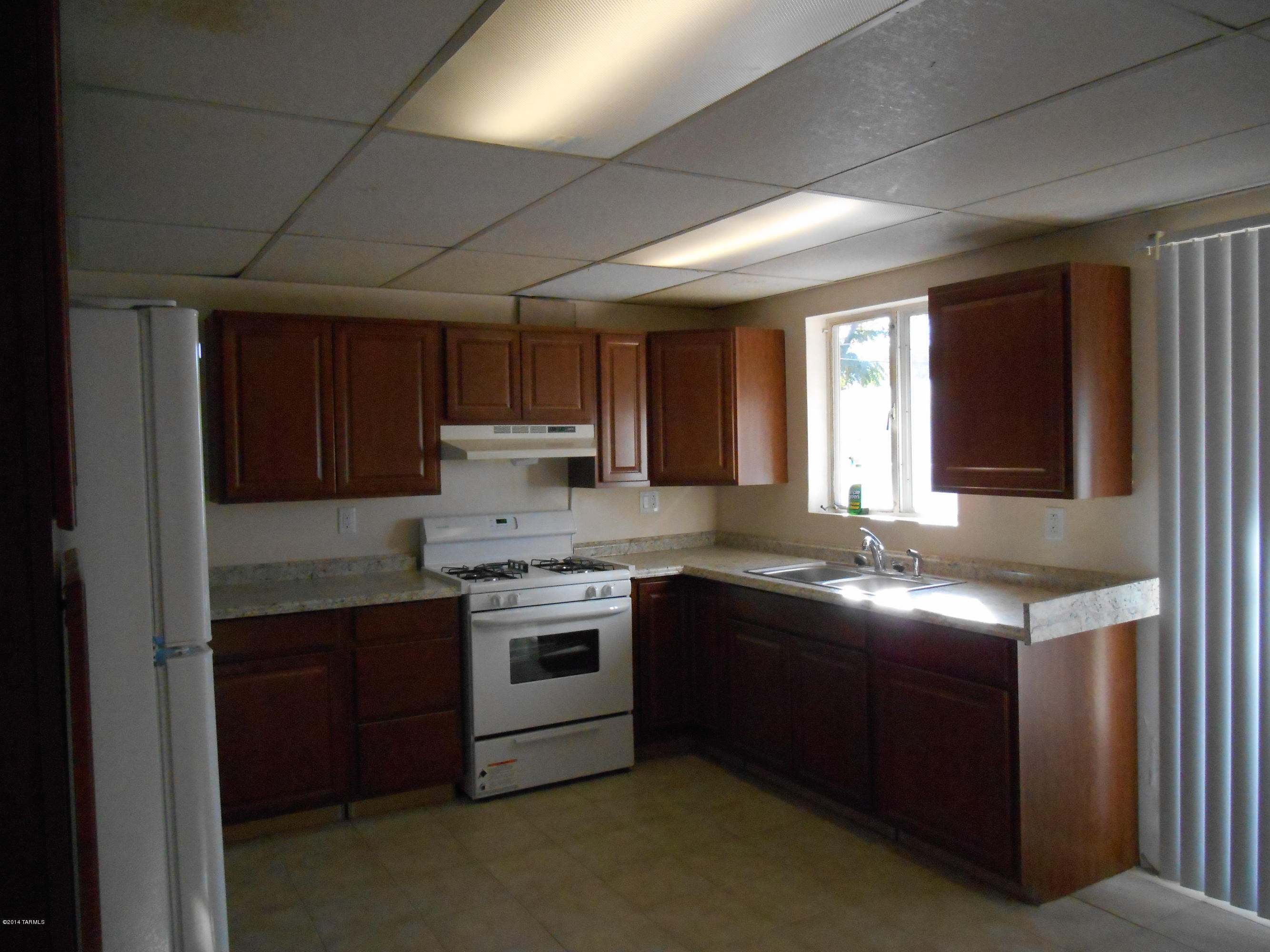 1323 West Pastime Road Tucson, AZ 85705 - Photo 4 of 13