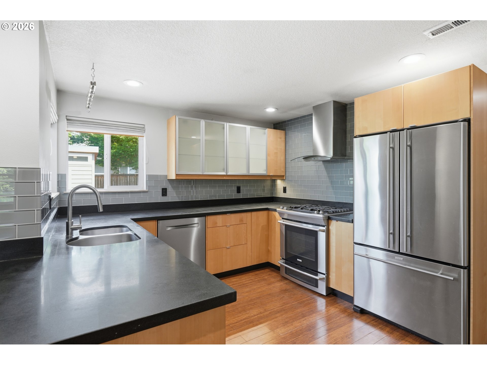 3340 Northwest Julia Street Camas, WA 98607 - Photo 15 of 48 Kitchen