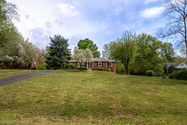 724 Currey Road Nashville, TN 37217 - Photo 1 of 20 Gallery Image 1