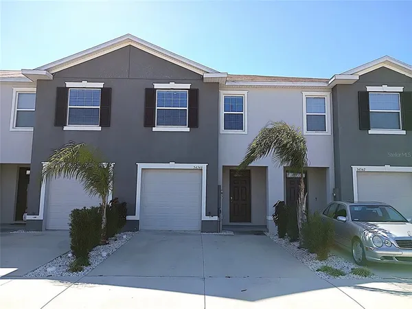 $2,000 | 34346 Redwood Dawn Lane, Wesley Chapel, FL 33543