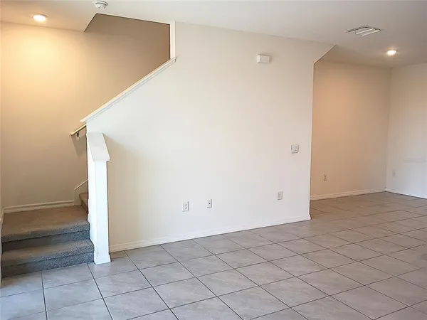 $2,000 | 34346 Redwood Dawn Lane, Wesley Chapel, FL 33543