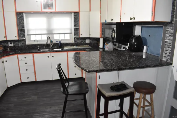 $270,000 | 1892 West 1800 South, Kentland, IN 47951