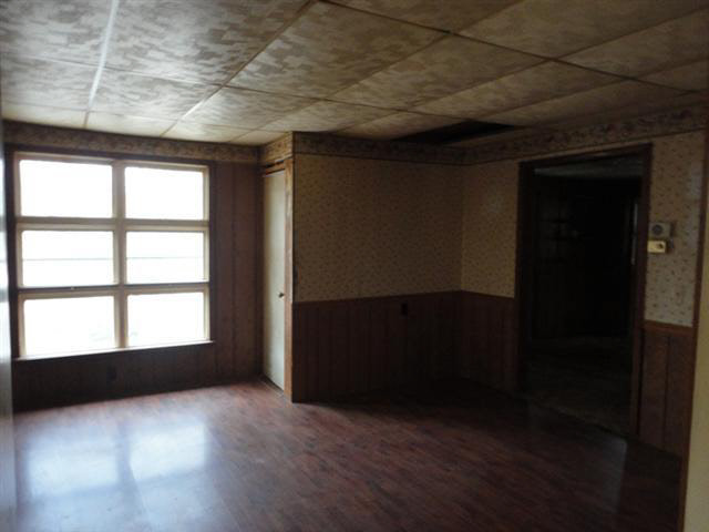 2272 Beaver Creek Road Mitchell, IN 47446 - Photo 3 of 10