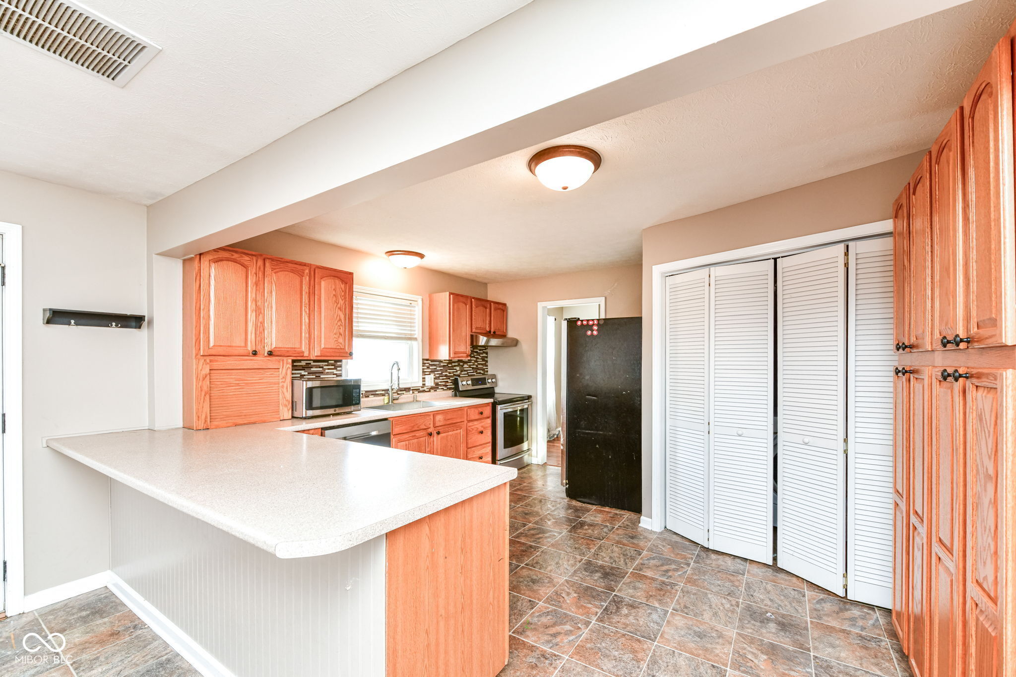 529 Maple Lane Brownsburg, IN 46112 - Photo 18 of 32