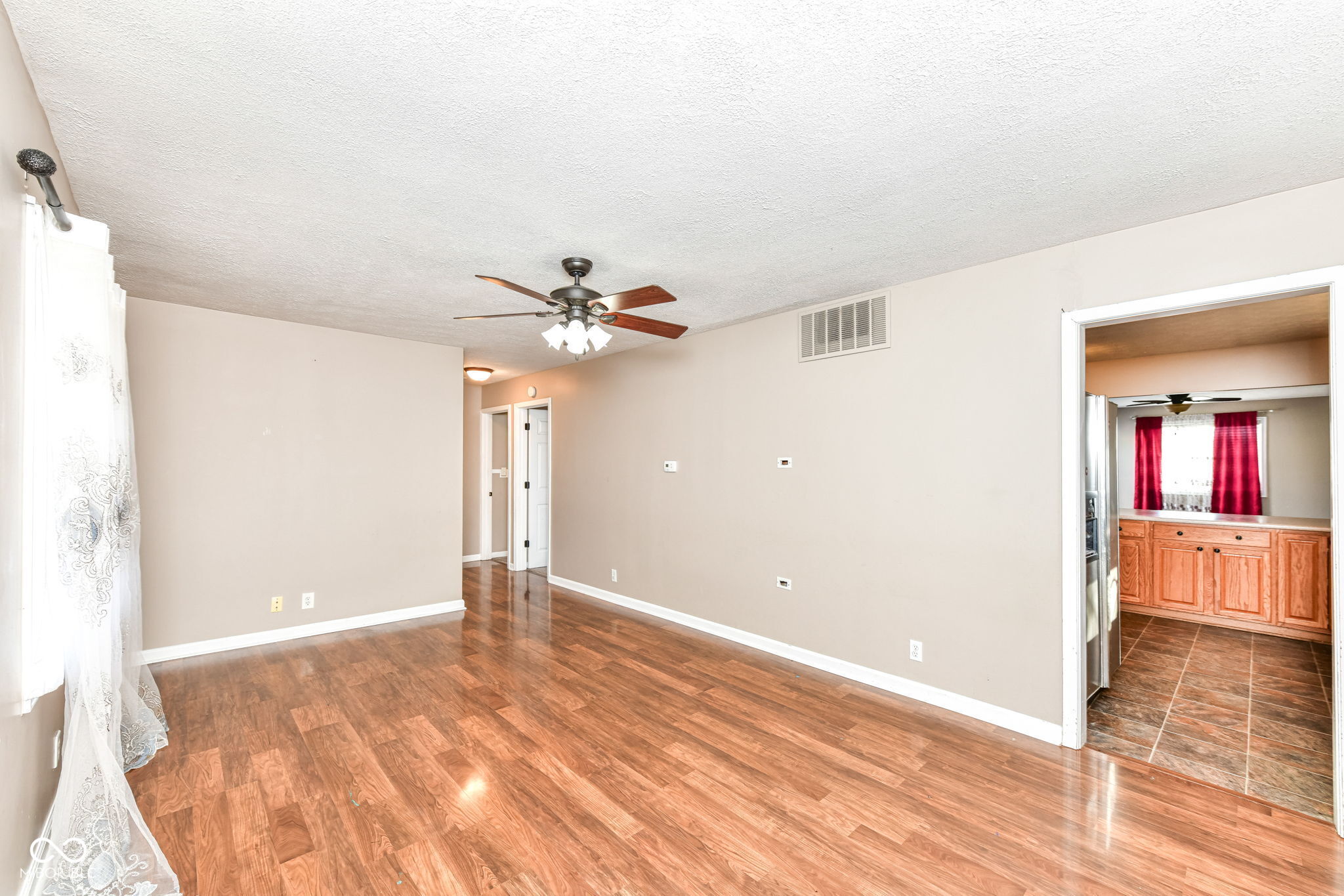 529 Maple Lane Brownsburg, IN 46112 - Photo 5 of 32