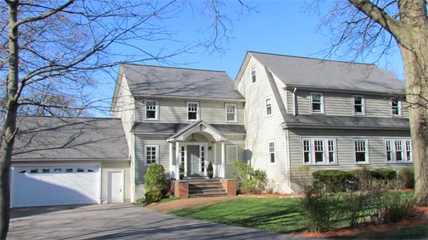35 Middle Street Lexington, MA 02421 - Photo 1 of 14 front view of a house with a yard