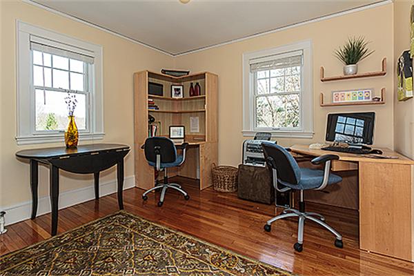 35 Middle Street Lexington, MA 02421 - Photo 13 of 14 a view of a workspace with furniture and a window