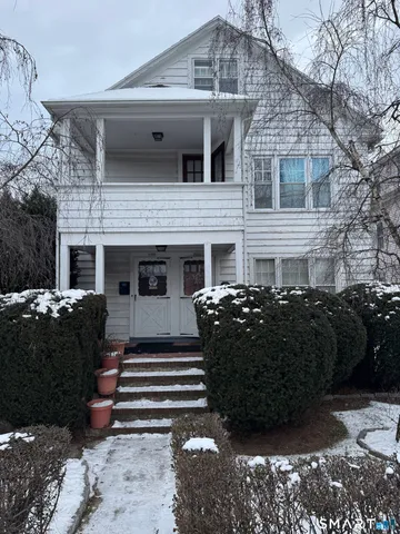 $499,900 | 2100 East Main Street, Bridgeport, CT 06610